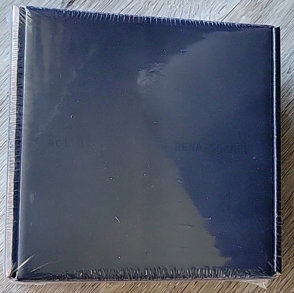 Beyoncé Renaissance Box set Pose 1 Size Medium - Picture 11 of 12